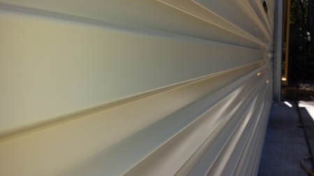 Steel-Line-roller-door-profile-Classic-Cream-colour