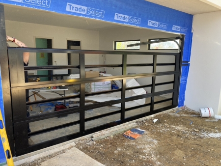 Flush-mount-frame-