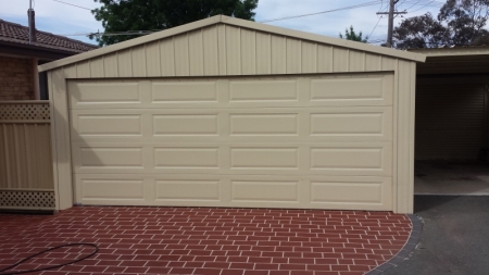 Steel-Line-Ranch-style
